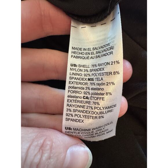 Chicos Brigitte WOMENS Zenergy GOLF by CHICO'S BLACK PULL ON SKORT Sz 2.5 US 14 - Picture 6 of 15